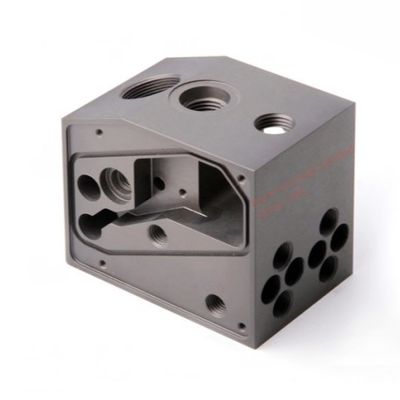 قطع صناعة CNC عالية الدقة حلول هندسة التصنيع المتقدمة المكونات